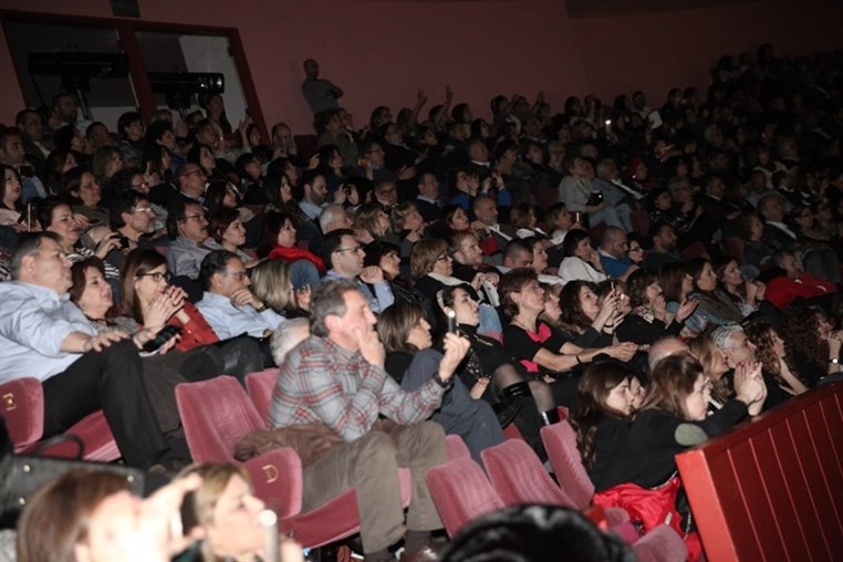 Bernard Sauvat Au Casino Du Liban